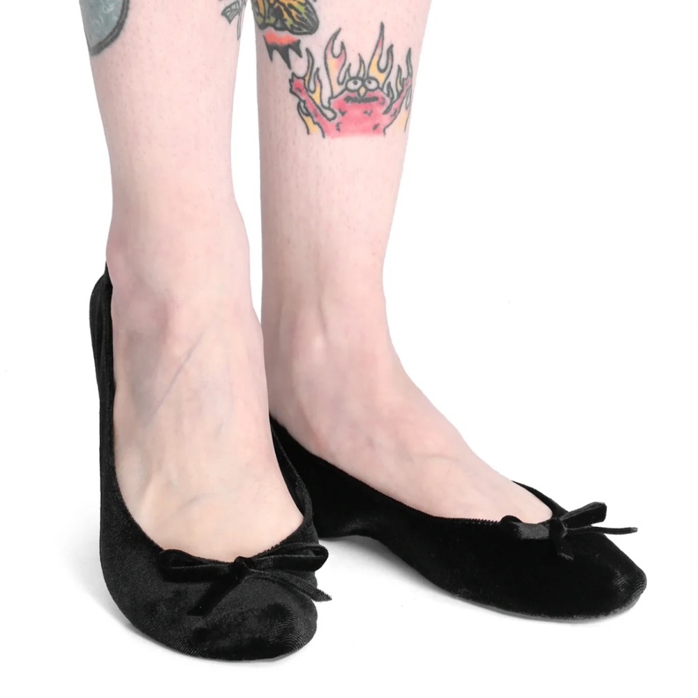 Foxblood Black Folding Flats NWOT
